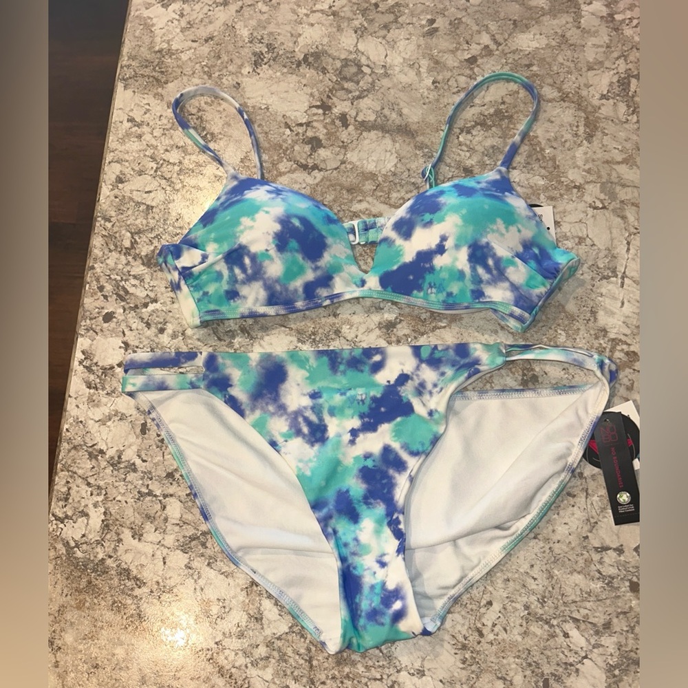 No Boundaries Blue Tie Dye Bikini Top Large Bottom XL NWT